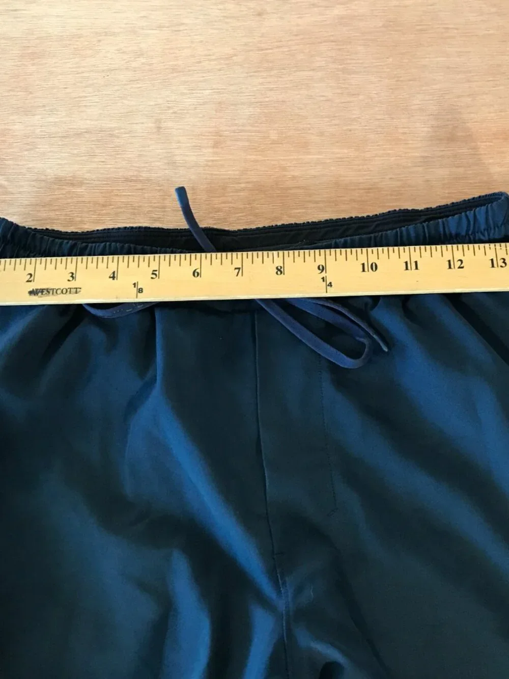 Lululemon Channel Cross Swim Shorts Men M Blue Tie Waist Zip Pocket Beach 19725
